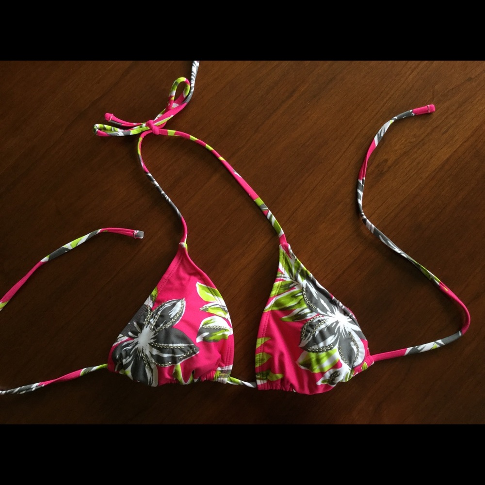 Bikini top